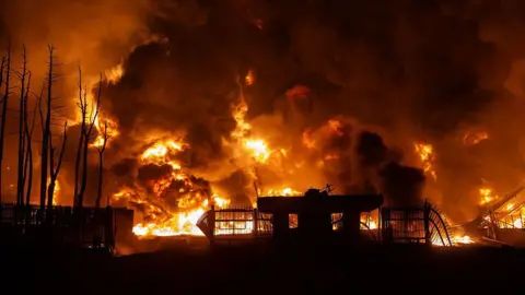 Missile strike escalates conflict Massive explosions and fire after an attack during the Israel–Iran conflict as military strikes intensify in the Middle East.